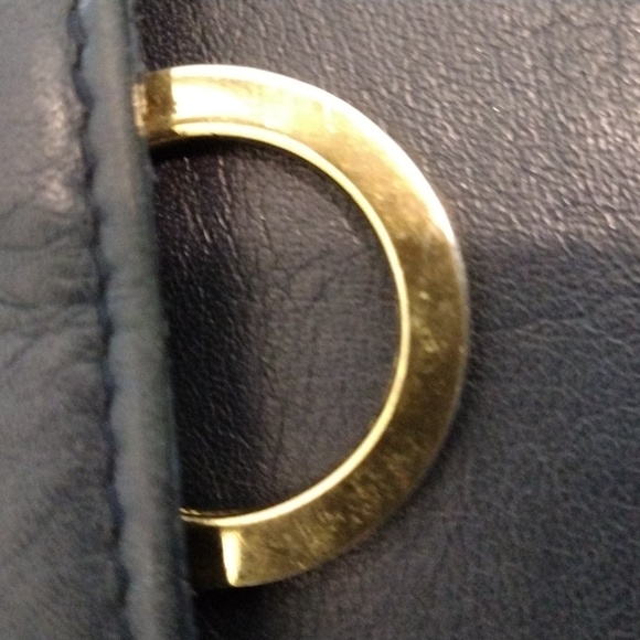 Vintage Jaqueline Ferrar Navy Leather Crossbody - Picture 5 of 16